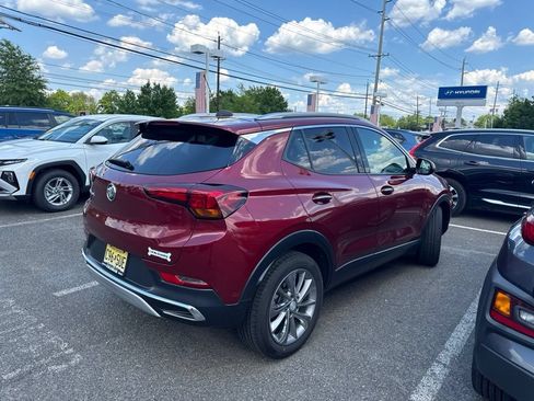 Used 2023 Buick Encore GX Essence w/ Experience Buick Package FWD image 3