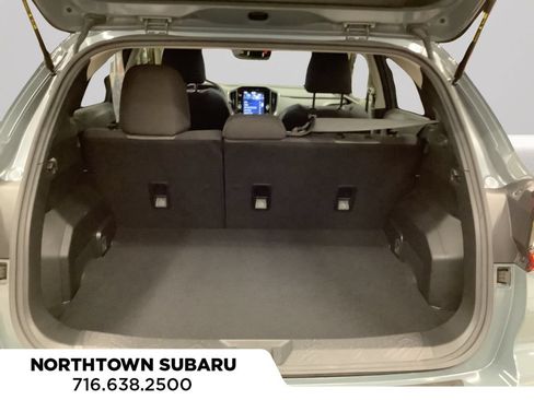 Used 2024 Subaru Crosstrek 2.0i Premium AWD/4WD image 19