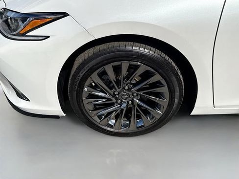 Used 2024 Lexus ES 350 Luxury w/ Technology Package image 30
