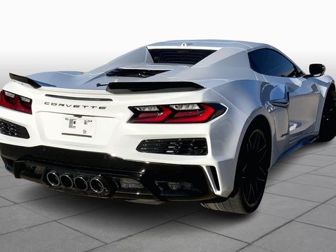 Used 2024 Chevrolet Corvette Z06 image 11