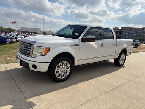 Used 2010 Ford F150 Platinum image 4
