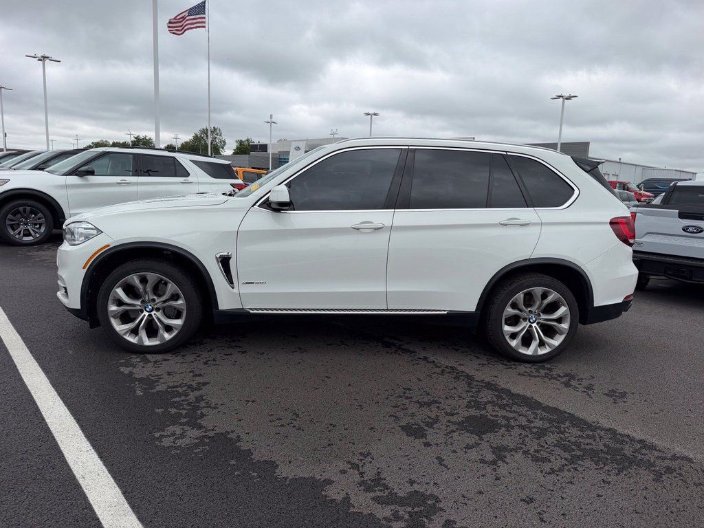 Used 2016 BMW X5 xDrive50i AWD/4WD image 9