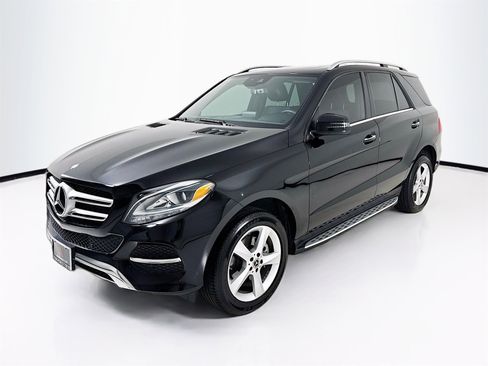 Used 2017 Mercedes-Benz GLE 350 image 3