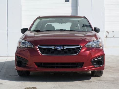 Used 2019 Subaru Impreza 2.0i image 3