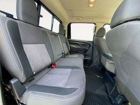Used 2023 Nissan Titan S RWD image 14