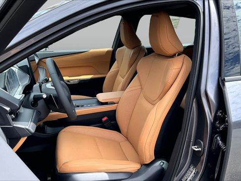 New 2026 Lexus ES 350e FWD image 18
