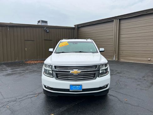 Used 2015 Chevrolet Suburban LTZ image 2