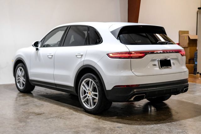 Used 2019 Porsche Cayenne AWD/4WD image 13