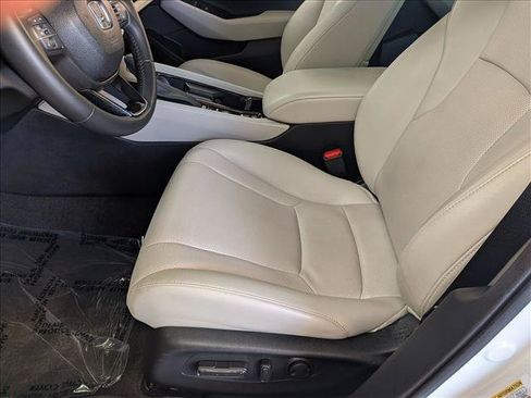 Used 2024 Honda Accord EX-L image 21