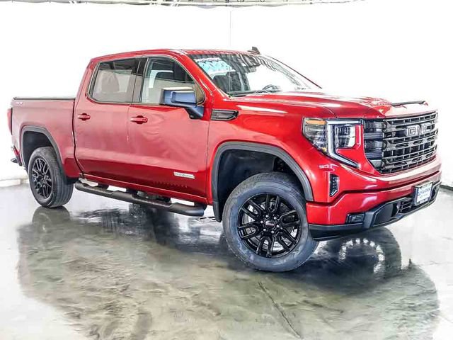 Used 2023 GMC Sierra 1500 Elevation AWD/4WD image 2