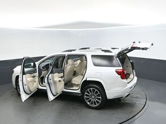 Used 2021 GMC Acadia Denali w/ Denali Technology Package video 2