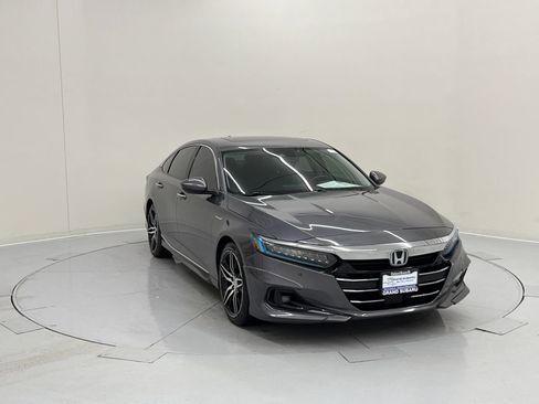 Used 2022 Honda Accord Touring image 7
