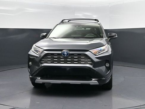 Used 2019 Toyota RAV4 XSE image 10