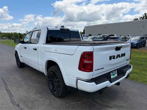Used 2025 RAM 1500 Limited AWD/4WD image 7