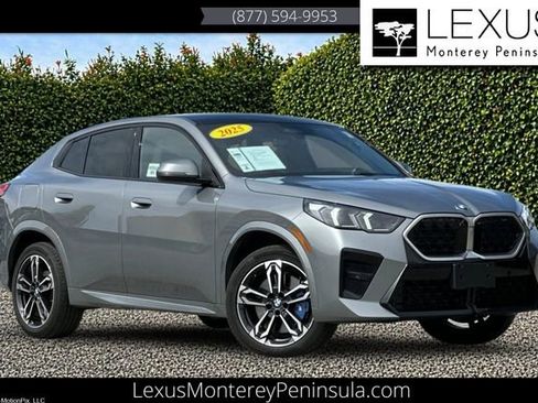 Used 2025 BMW X2 xDrive28i w/ M Sport Package AWD/4WD image 1