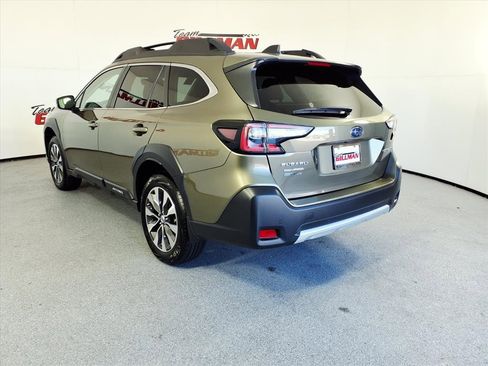 Certified 2025 Subaru Outback Limited image 2