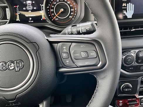 New 2026 Jeep Wrangler Unlimited Rubicon image 6