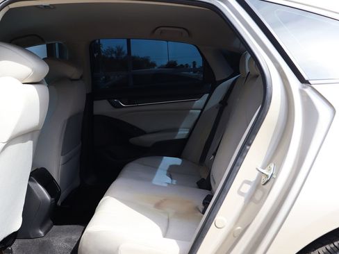 Used 2018 Honda Accord LX image 33