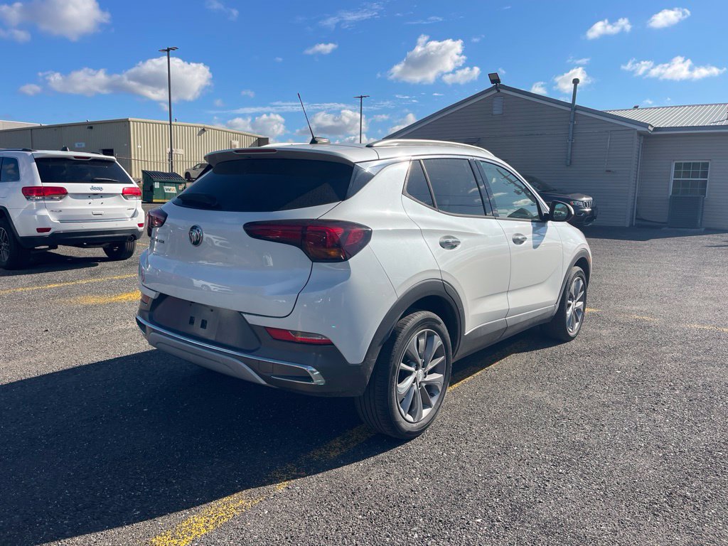 Used 2020 Buick Encore GX Essence w/ Experience Buick Package AWD/4WD image 5