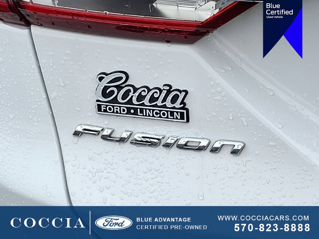 Certified 2018 Ford Fusion SE w/ Fusion SE Technology Package FWD image 30