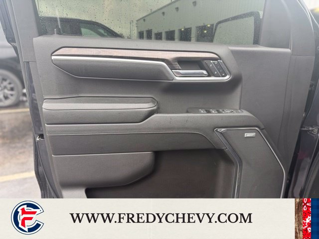 Used 2023 Chevrolet Silverado 1500 LTZ w/ LTZ Convenience Package II AWD/4WD image 20