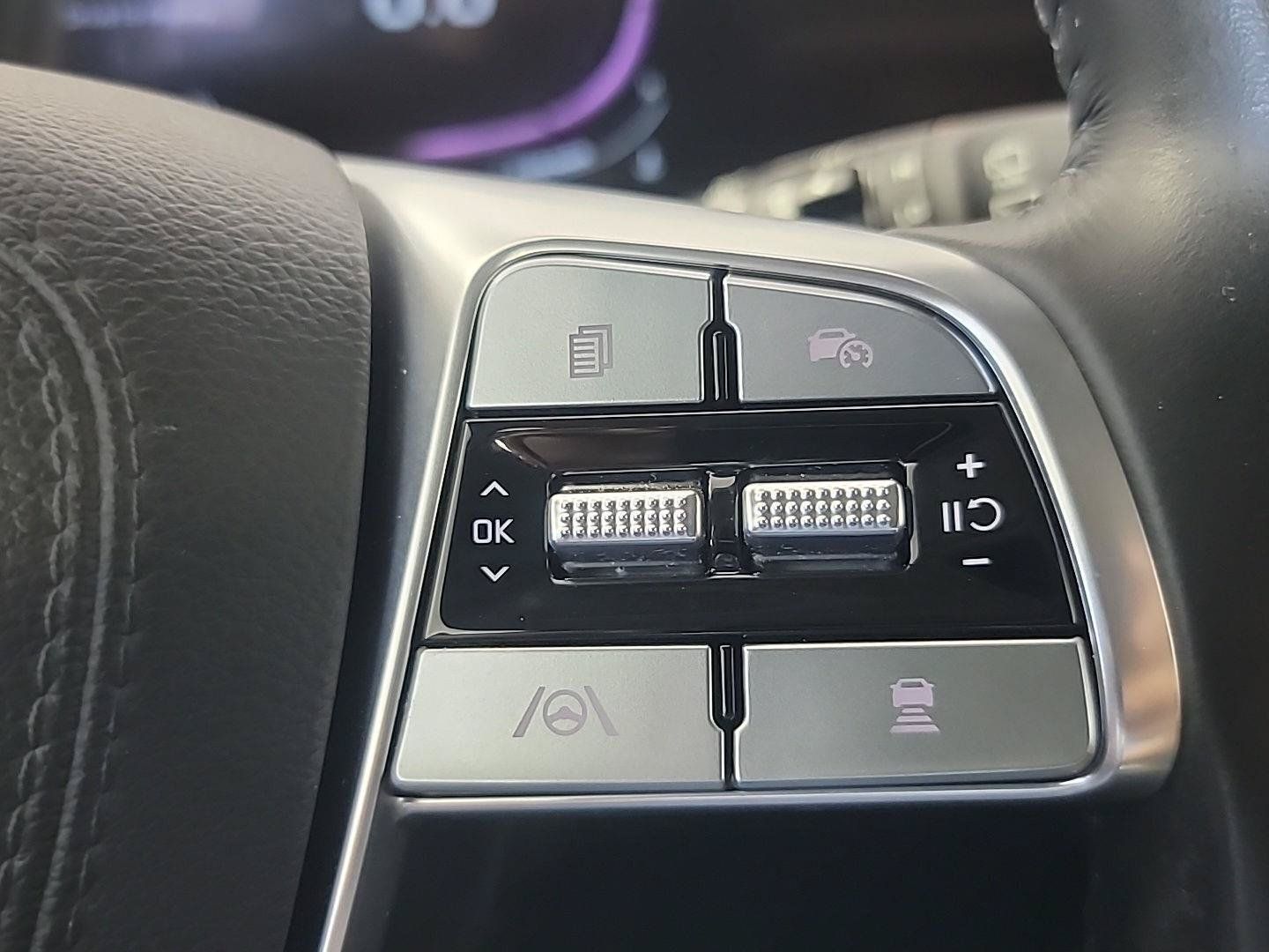 Certified 2023 Kia Telluride LX AWD/4WD image 26
