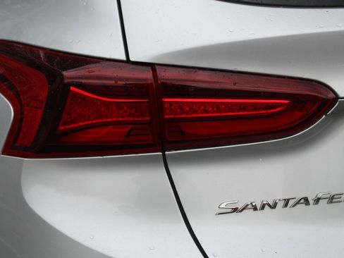 Used 2019 Hyundai Santa Fe AWD w/ Cargo Package image 40