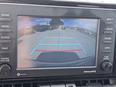 Used 2022 Toyota RAV4 XLE Premium FWD image 17