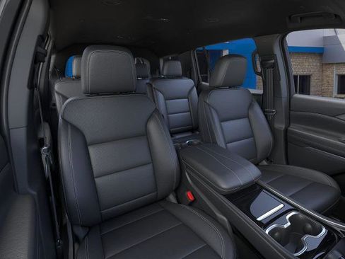 New 2026 Chevrolet Traverse LT w/ Driver Confidence Package image 42