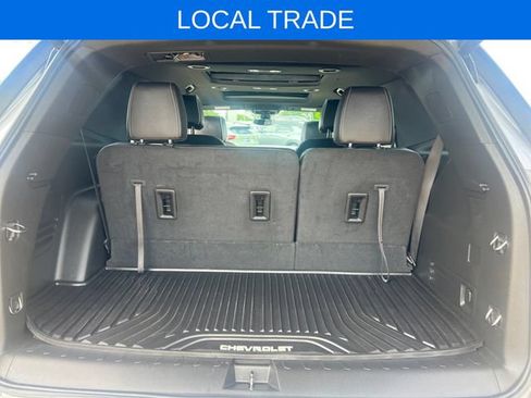 Used 2023 Chevrolet Traverse Premier AWD/4WD image 20
