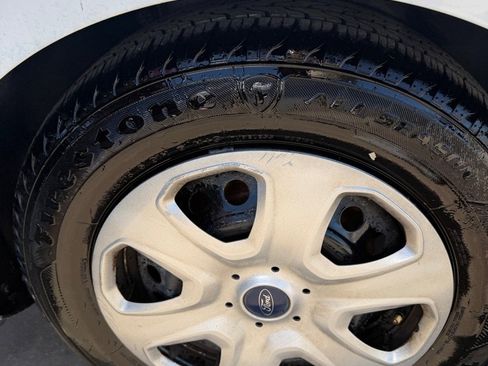 Used 2016 Ford Focus S image 11