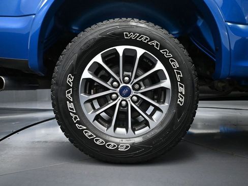 Used 2020 Ford F150 XLT w/ Equipment Group 302A Luxury AWD/4WD image 17