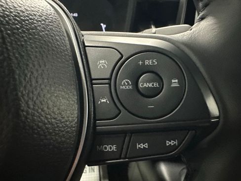 Used 2026 Toyota Corolla SE FWD image 19