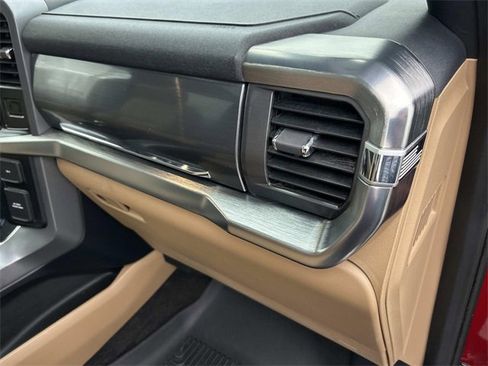 Used 2022 Ford F150 Lariat w/ Equipment Group 502A High image 25