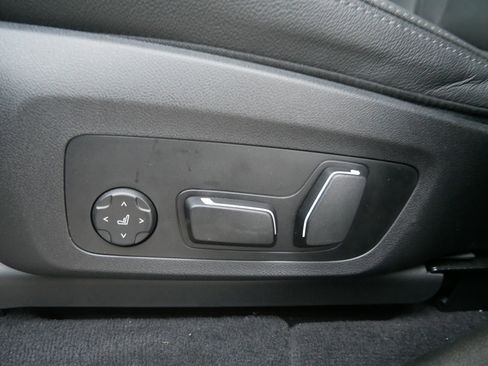 Certified 2024 BMW X3 xDrive30i w/ Premium Package w/ZPA image 24