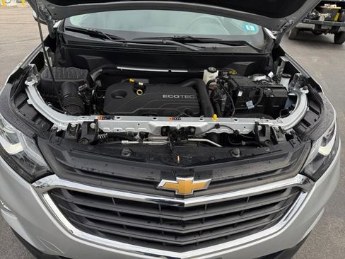 Used 2021 Chevrolet Equinox LT image 29