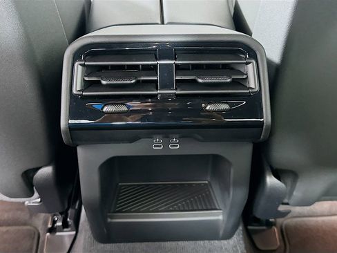 New 2026 BMW 530i w/ M Sport Package image 18