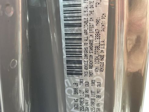 Used 2020 Jeep Gladiator Overland w/ Dual Top Group image 35