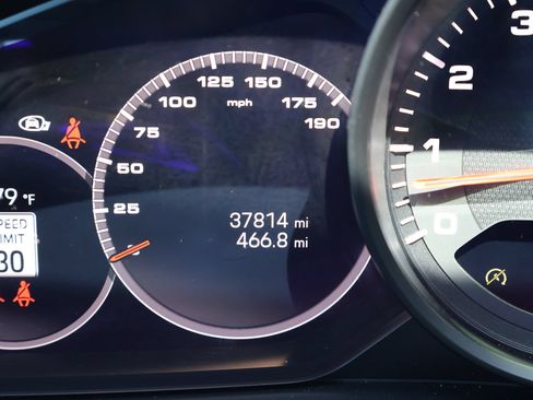 Certified 2023 Porsche Panamera 4 AWD/4WD image 21