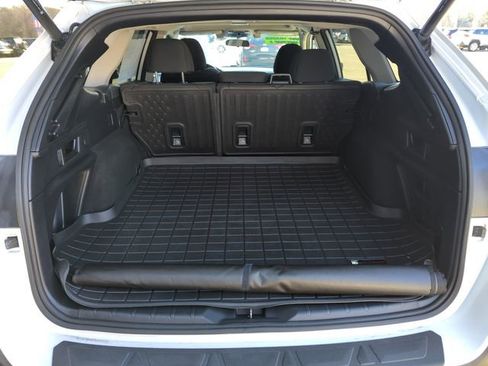 Used 2021 Subaru Outback Premium image 28