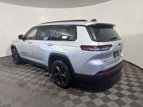 Certified 2023 Jeep Grand Cherokee L Laredo AWD/4WD image 4