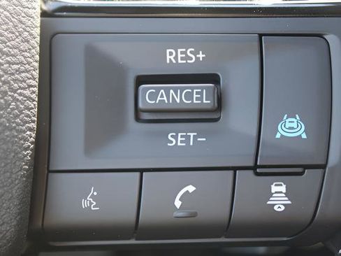 New 2026 Nissan Pathfinder Platinum AWD/4WD image 21