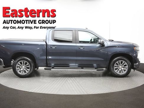 Used 2020 Chevrolet Silverado 1500 LT w/ Convenience Package AWD/4WD image 43