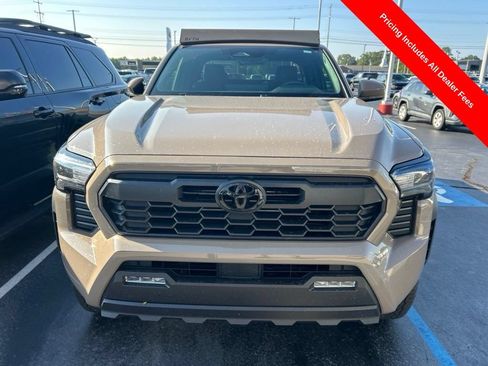 Used 2026 Toyota Tacoma TRD Off-Road AWD/4WD image 12