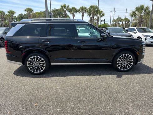Used 2026 Hyundai Palisade Calligraphy FWD image 9