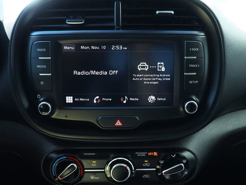 Used 2024 Kia Soul LX w/ Option Group 015 image 43