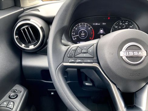 Used 2023 Nissan Kicks SV FWD image 23