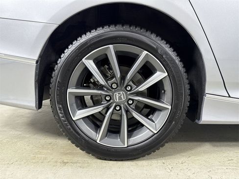 Used 2021 Honda Accord EX-L image 16