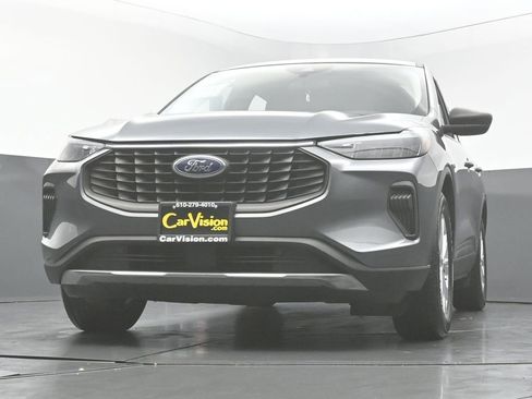 Used 2023 Ford Escape Active FWD image 42