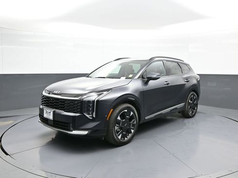 New 2026 Kia Sportage SX AWD/4WD image 1
